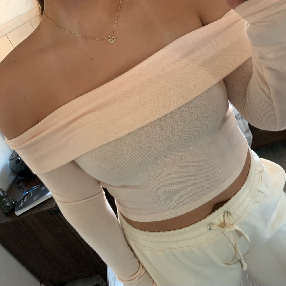Forever 21 baby pink long sleeve